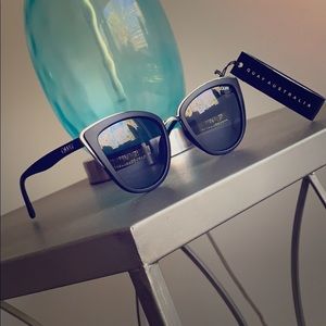 NWT Quay Australia “My Girl” Sunglasses